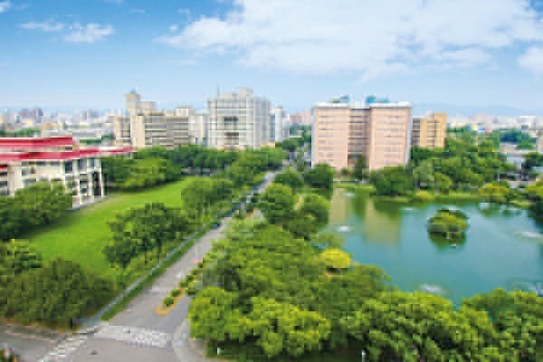 Khuôn viên trường Đại học Quốc gia Chung Hsing
