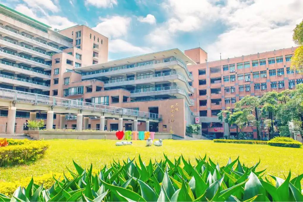 Top 10 trường Đại học ở Đài Trung Đài Loan 11 Đại học KHCN Trung Đài