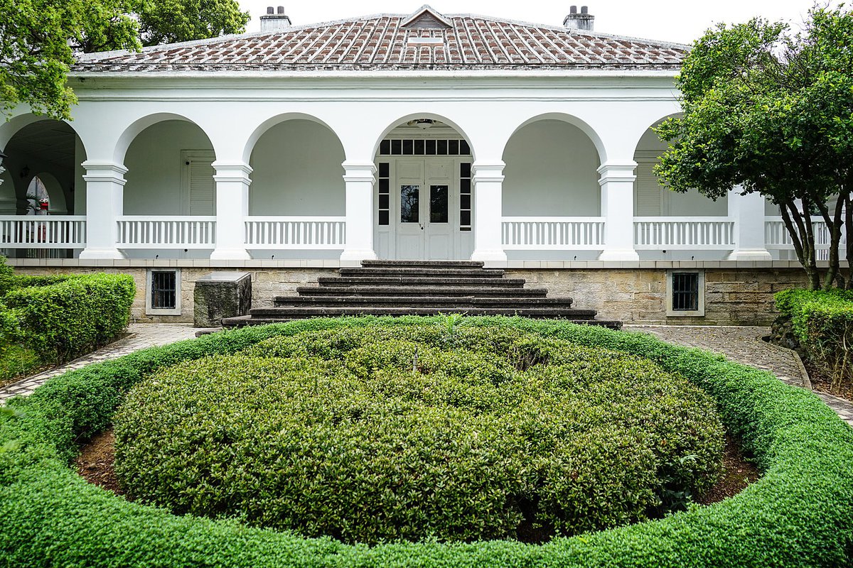 Giới thiệu Đại học Chân Lý - AU 5 1599px Missionary House Aletheia University