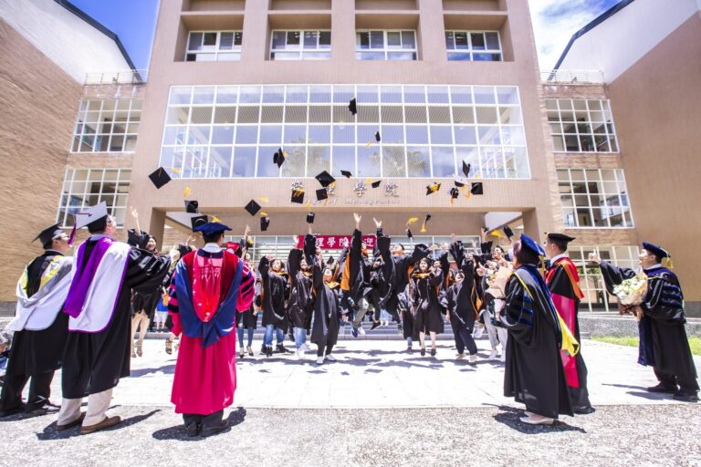 Đại học Đại Đồng: Tatung University - 大同大學 5 Đại học Nguyên Trí