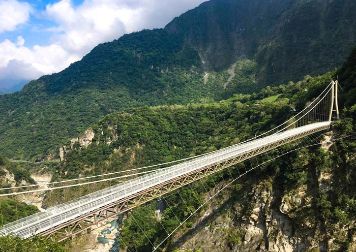 cong vien quoc gia taroko cau treo