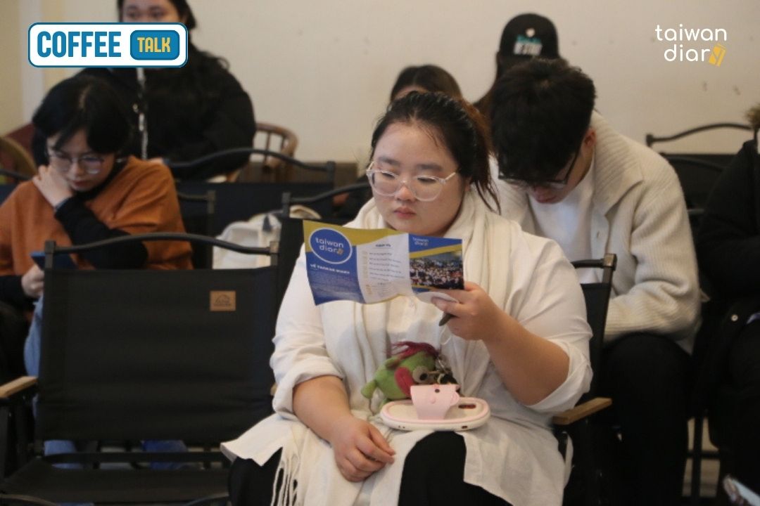 Mở đầu năm 2025 Bùng Nổ - Coffee Talk: Du học Đài Loan Học Bổng Chương trình Tiếng Anh 21 Taiwan Diary Coffee Talk 2025: Săn học bổng chương trình tiếng Anh