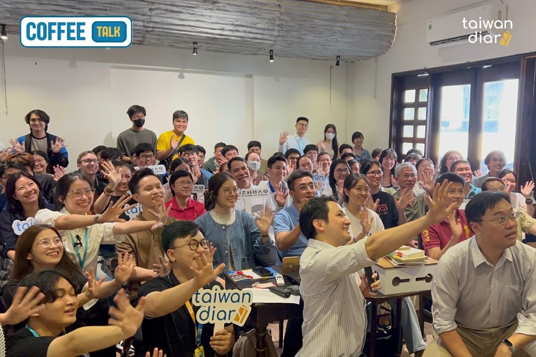 Mở đầu năm 2025 Bùng Nổ - Coffee Talk: Du học Đài Loan Học Bổng Chương trình Tiếng Anh 5 Taiwan Diary Coffee Talk 2025: Săn học bổng chương trình tiếng Anh