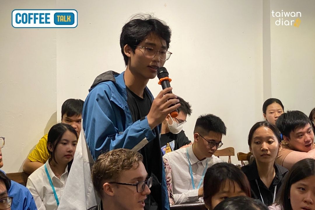 Mở đầu năm 2025 Bùng Nổ - Coffee Talk: Du học Đài Loan Học Bổng Chương trình Tiếng Anh 11 Taiwan Diary Coffee Talk 2025: Săn học bổng chương trình tiếng Anh