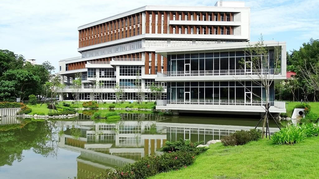 Thông tin tuyển sinh Đại học Quốc lập Chính trị kỳ xuân 2026 18 Thư viện NCCU